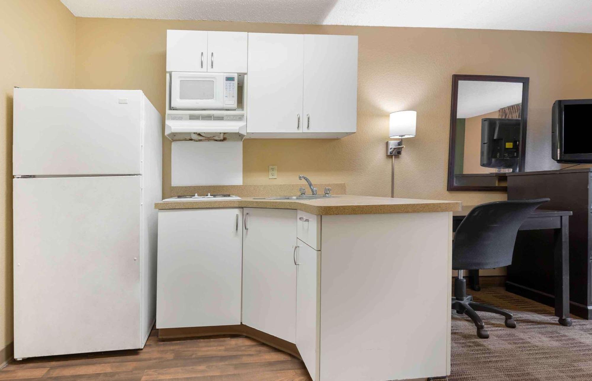 Extended Stay America Select Suites - Austin - Northwest - Lakeline Mall Bagian luar foto